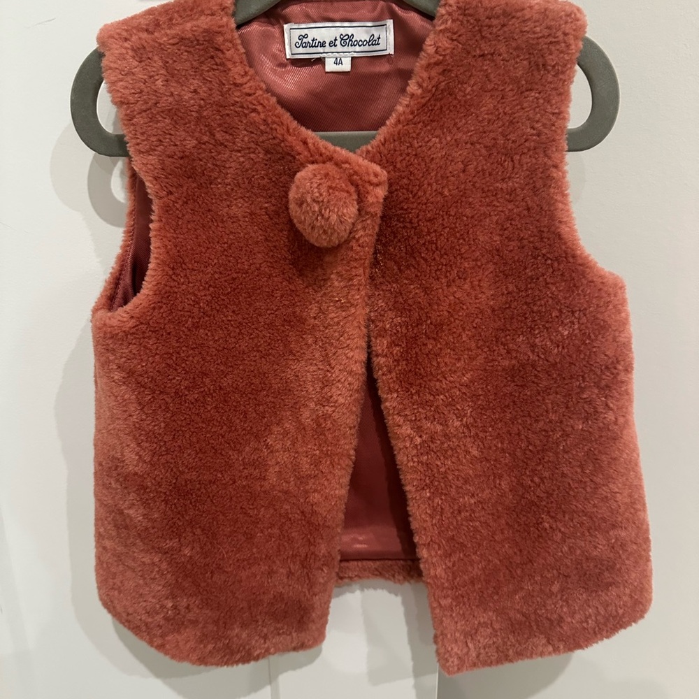 Tartine et Chocolat Vest